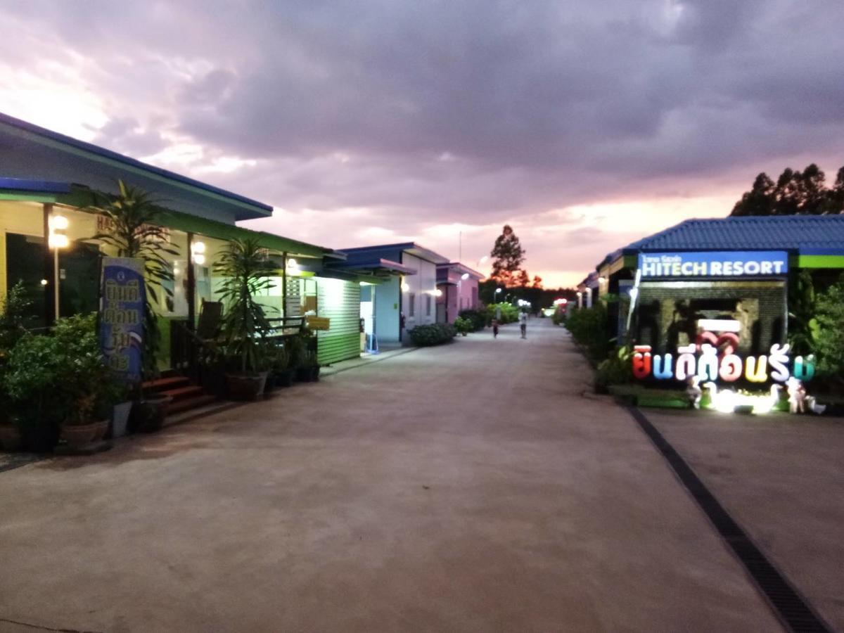 Hi Tech Resort Kabin Buri Exteriér fotografie